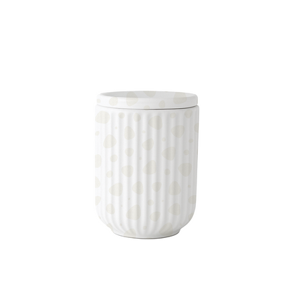 Line Form – Decorative Jar